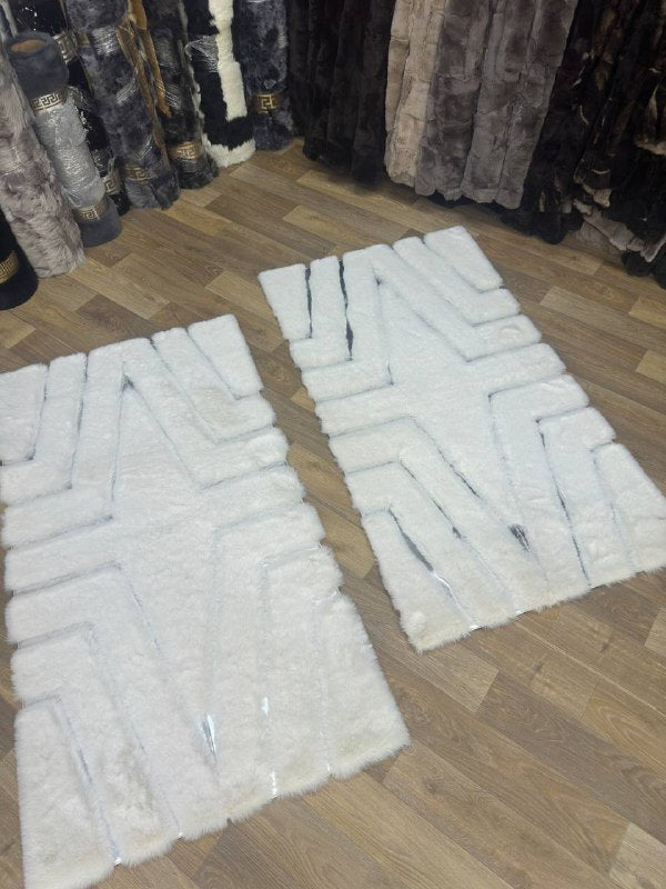 Beyaz Gümüş Lüks Peluş Halı – El Yapımı, Yumuşak ve Işıltılı Tasarım