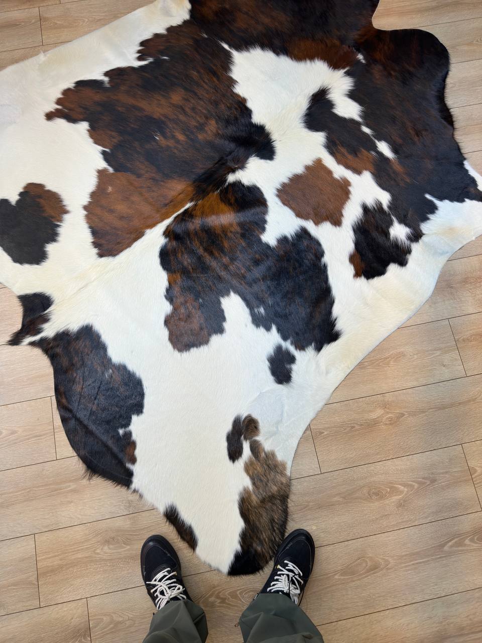🐄 Kahve & Beyaz | 1. Kalite Dana Derisi Post