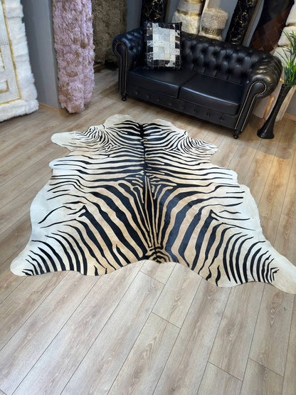 1. Kalite Zebra Desenli Dana Derisi Post
